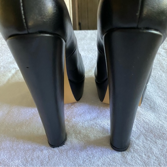 Chris-T Women’s Chunky Heels - Picture 4 of 7